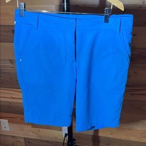 Puma Women's Vibrant Blue Golf Bermudas